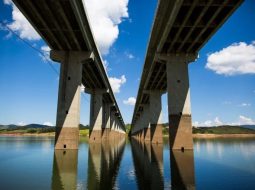 Irmãos Brant - Verão 2026: Neutralidade Climática e Chuvas Irregulares Elevam Risco no Agro e em Reservatórios